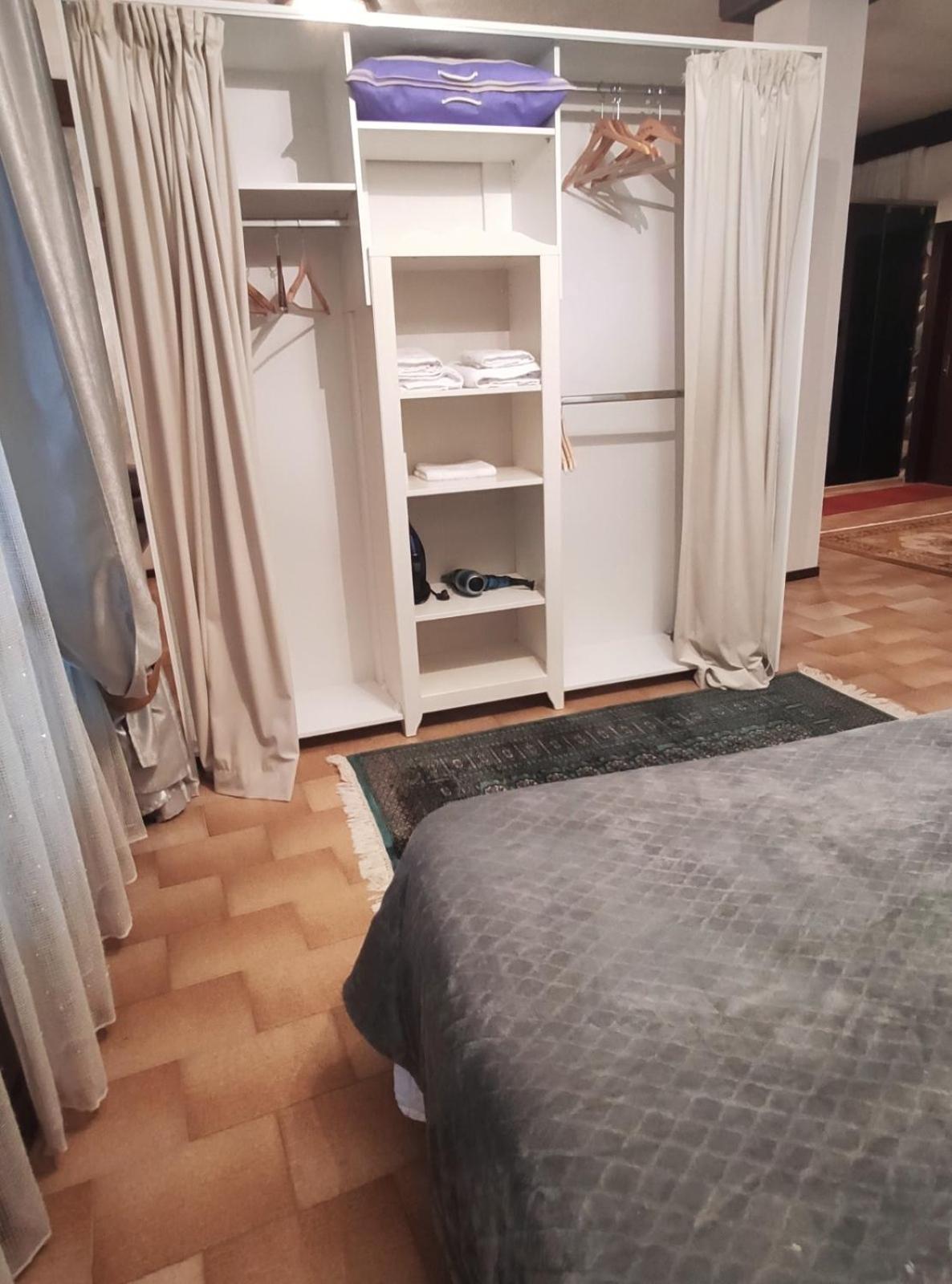 Johnny'S Loft Apartment Agrinio Bagian luar foto